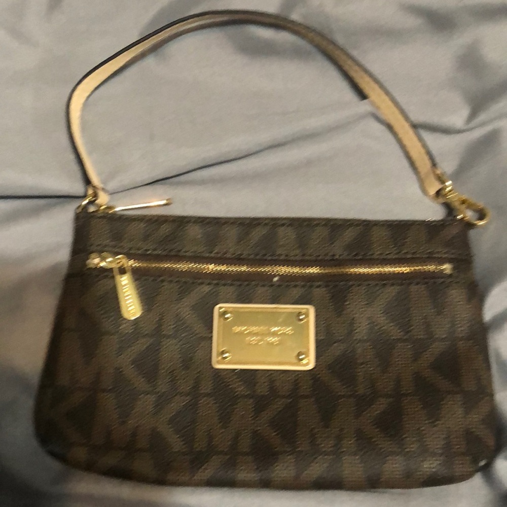 Large Michael Kors Wristlet